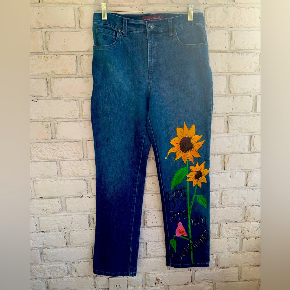 Hand Painted Gloria Vanderbilt Amanda Jeans